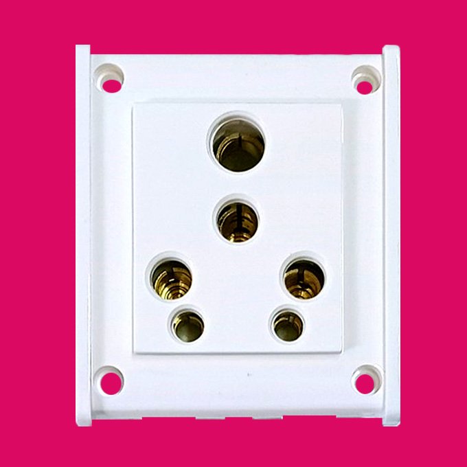 16A Socket Pritam Color