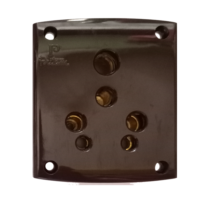 16A Socket Brown Pritam PC